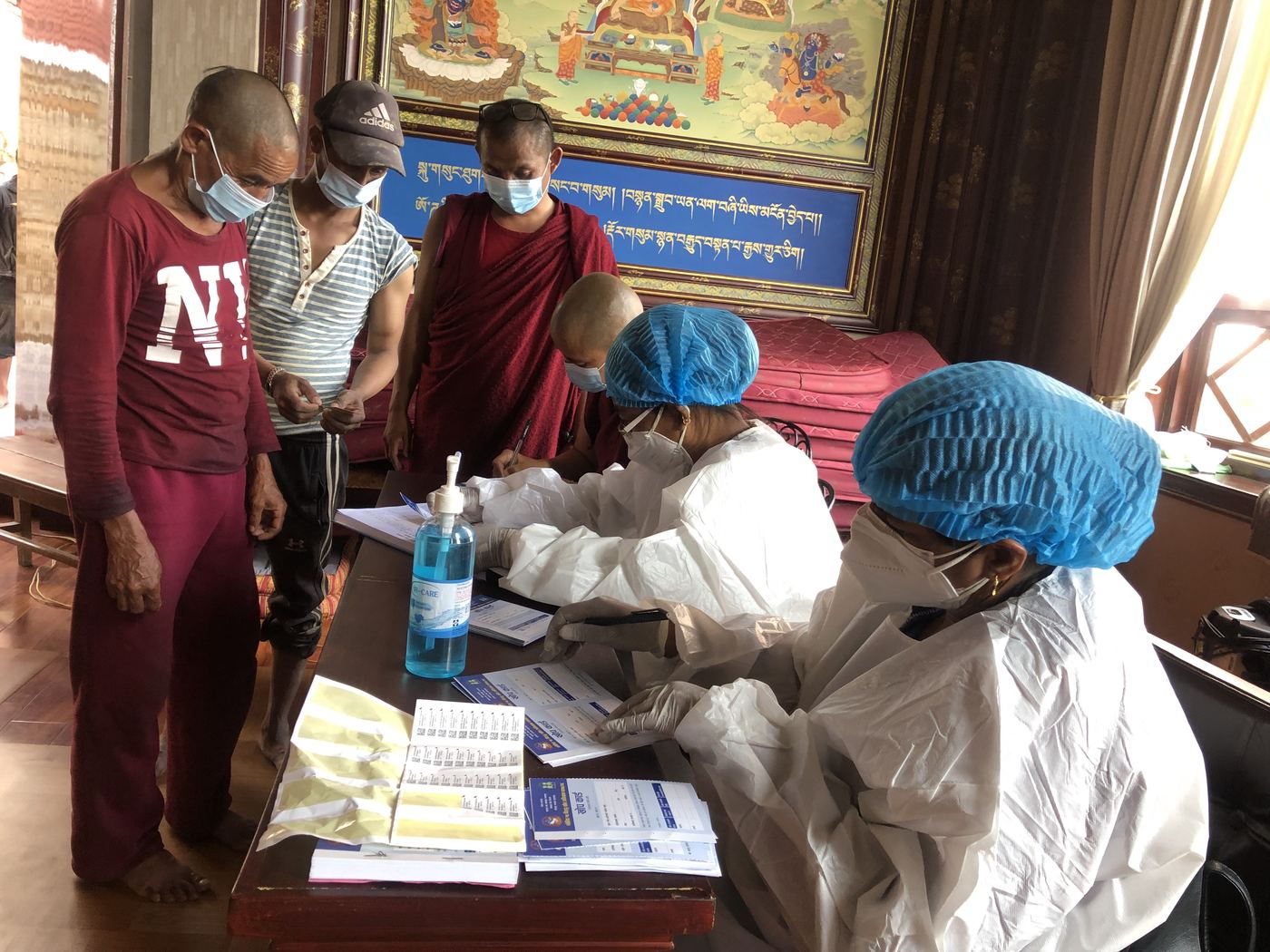 Vaccination at Thrangu Shelkar &mdash; photo 6