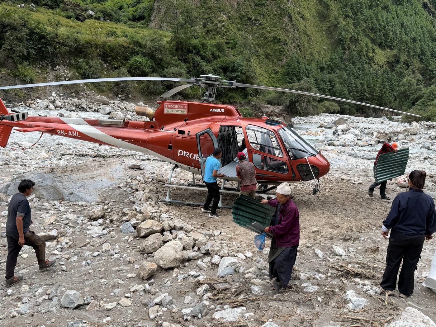 Namrung flood relief &mdash; photo 3
